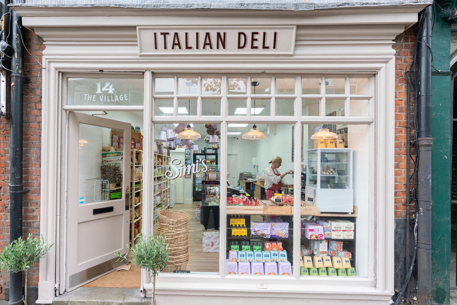 Simi's Italian Deli in East Ham London